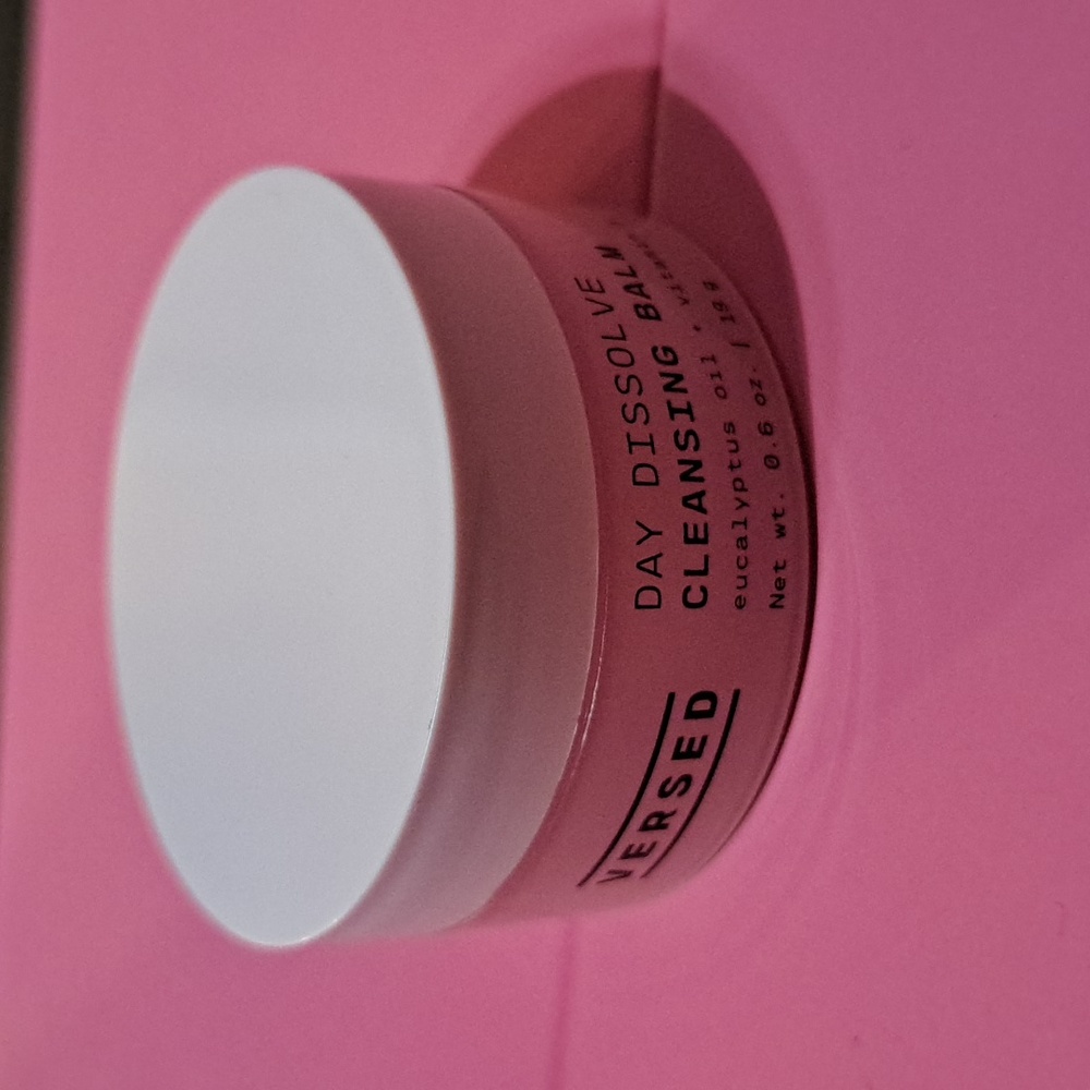 Versed Day Dissolve Cleansing Balm - White. New 0.6oz/19g